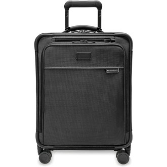 Briggs &amp; Riley Global 21-Inch Softside Spinner